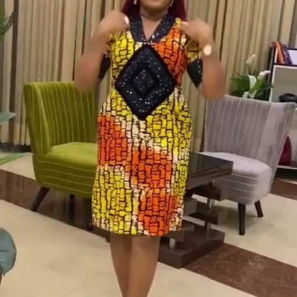 Dresses - Picture 9 of 16